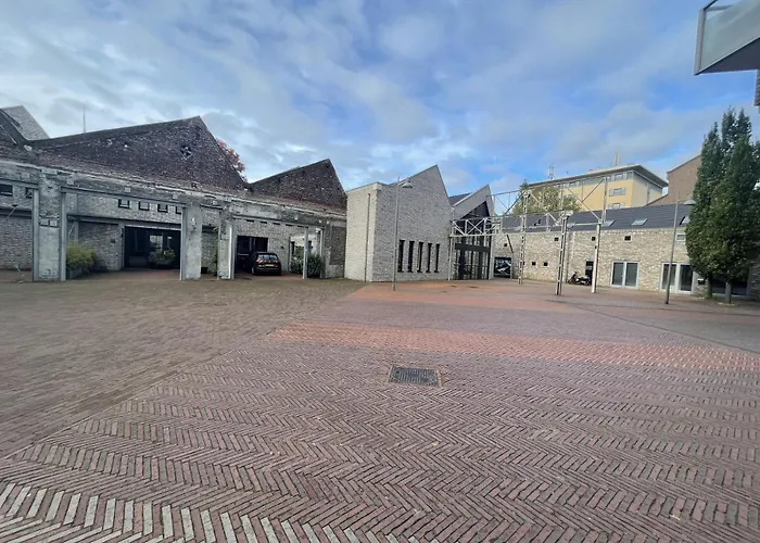 Luxe Suite, Near Station & Free Wifi Διαμέρισμα *