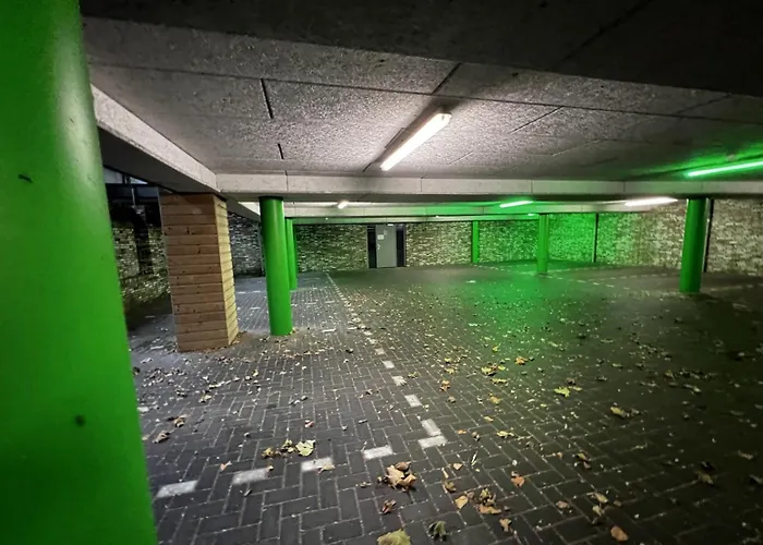 Luxe Suite, Near Station & Free Wifi * Oss