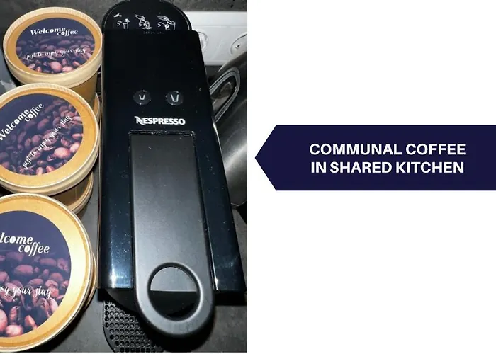 Luxe Suite, Near Station & Free Wifi *